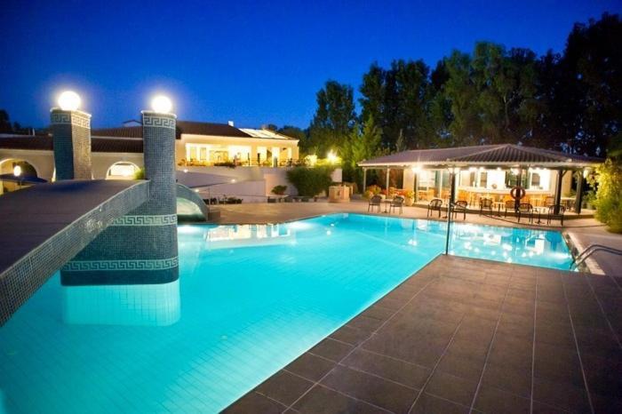Ilaria Hotel Kalamákion Eksteriør billede